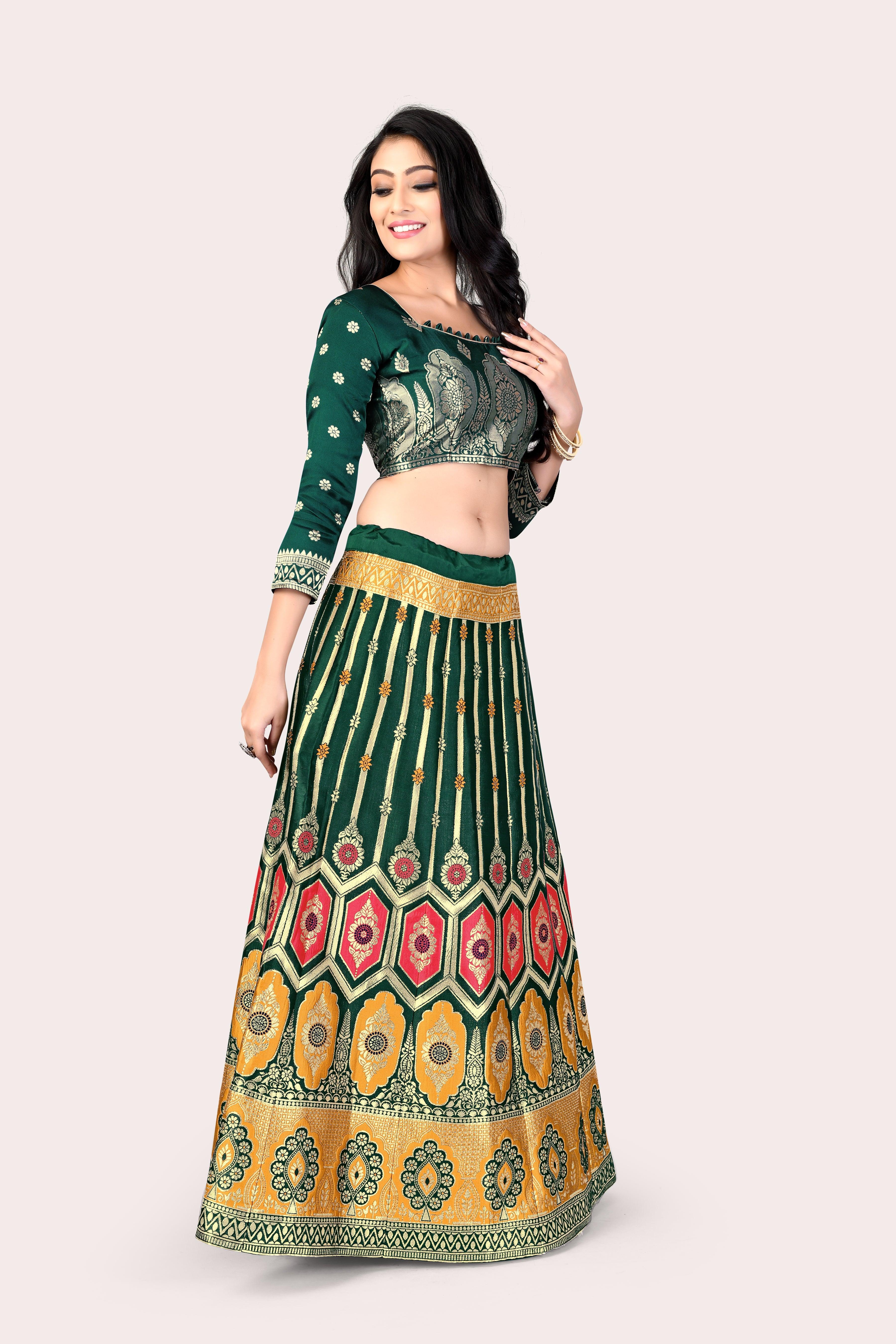 Graceful Grandeur: Banarasi Lehenga Choli Set with Veil - Decize Clothing