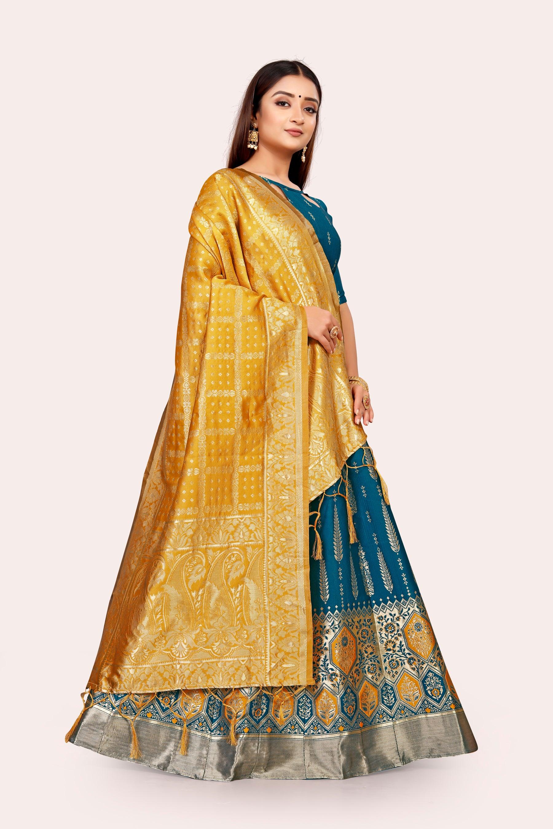 Regal Radiance: Banarasi Lehenga Choli Ensemble with Dupatta - Decize Clothing