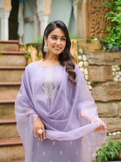 Zyra Embroidered Kurta Set with Dupatta
