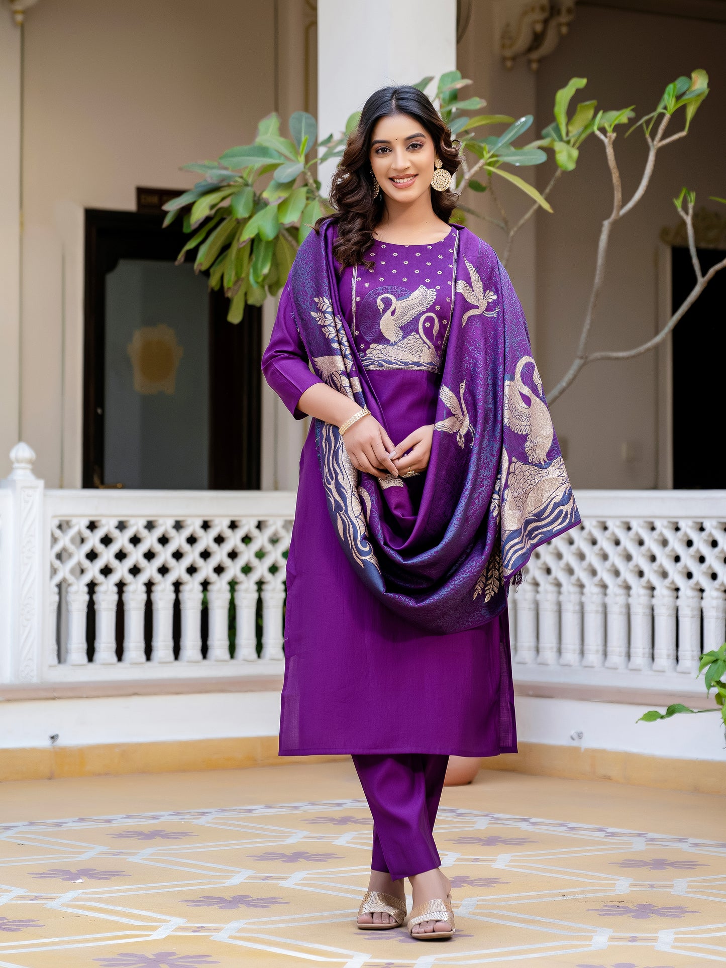 Avira Luxe Embroidered Silk Blend Kurta Set