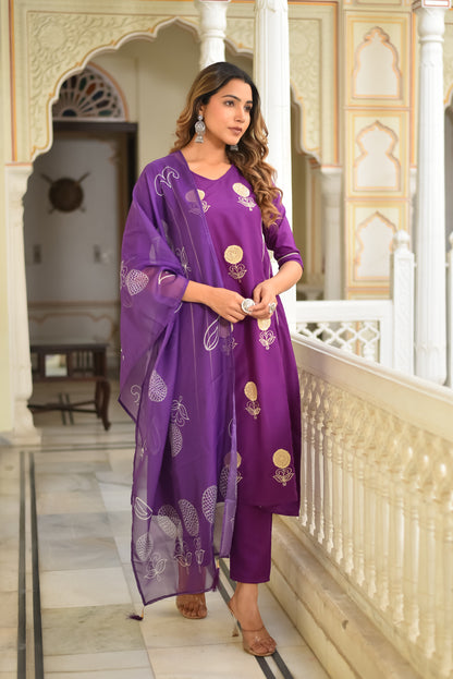 Regal Rust Silk Kurta Set With Dupatta