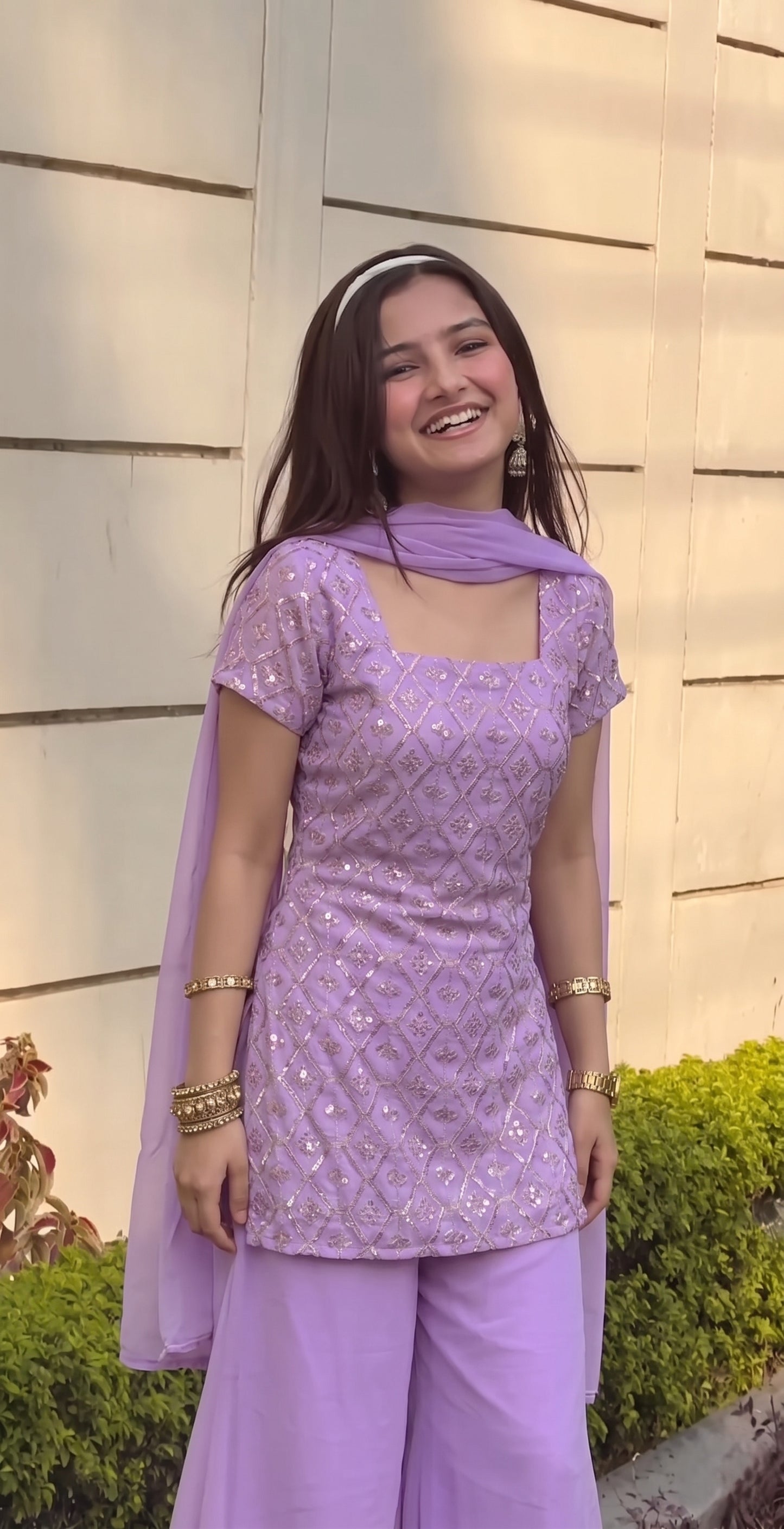 90's Style Glam Kurta Set with Bell Bottom Palazzo & Dupatta