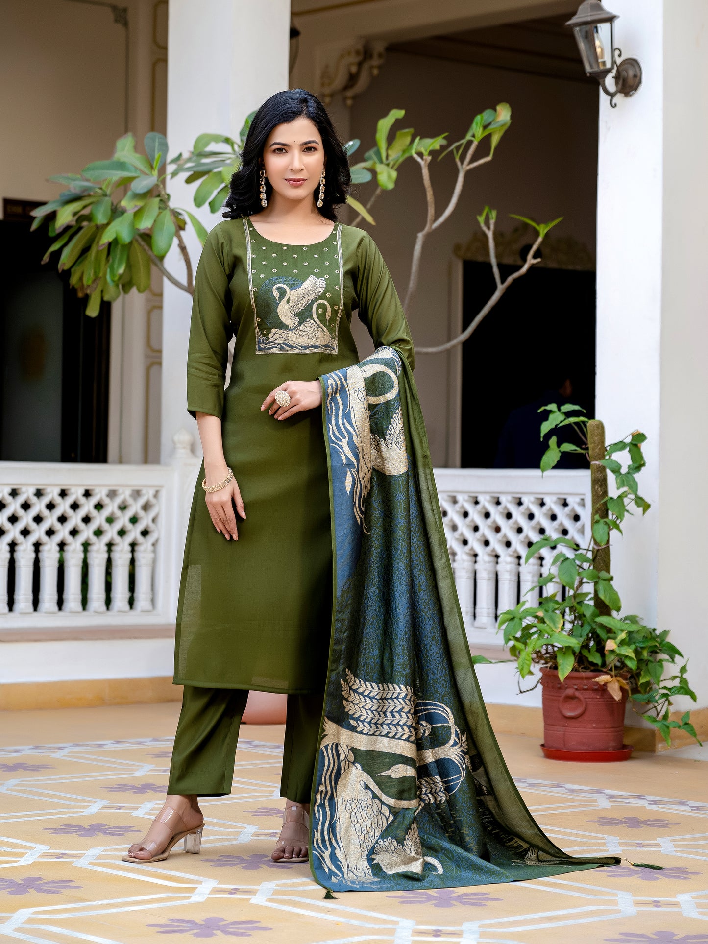 Avira Luxe Embroidered Silk Blend Kurta Set