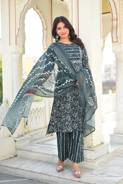 OCEAN LEAF COTTON KURTA SET WITH DUPATTA