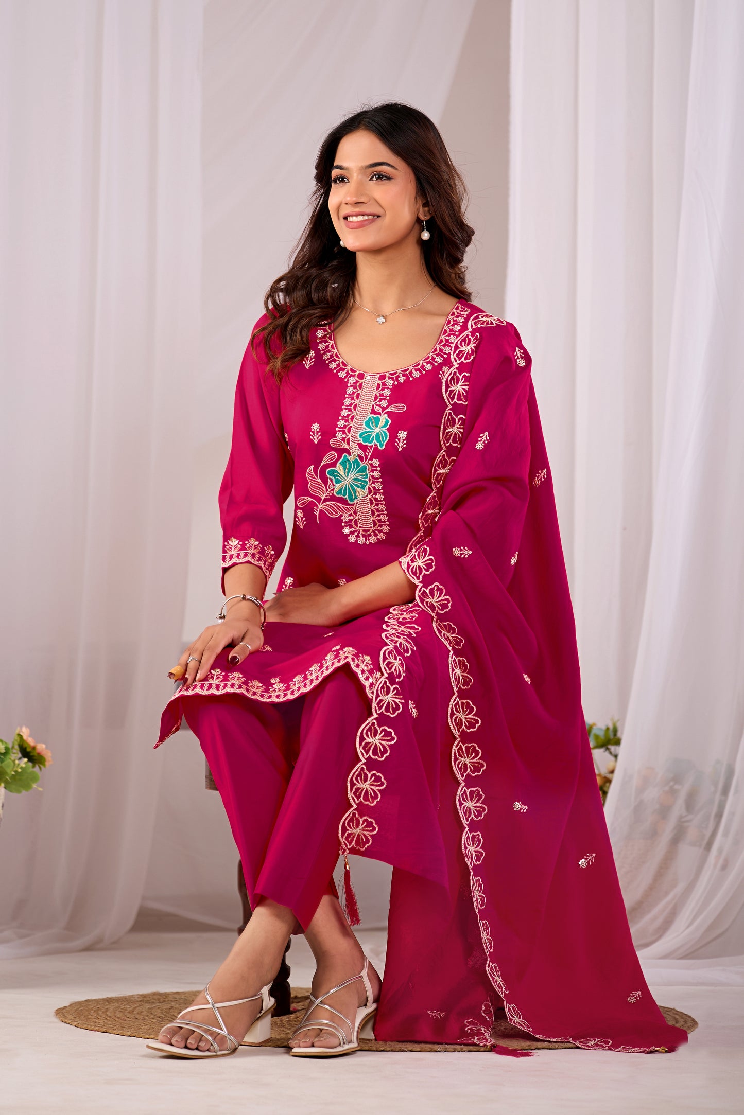 Pink Aarohi Ethnic Motifs Embroidered Silk Kurta Set with Dupatta