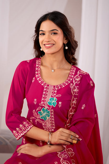 Pink Aarohi Ethnic Motifs Embroidered Silk Kurta Set with Dupatta