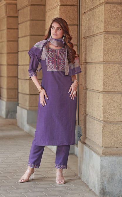 Ethereal Violet Embroidered Kurta & Trouser Set