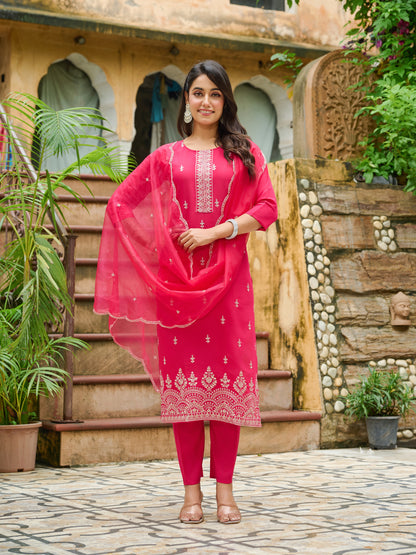 Zyra Embroidered Kurta Set with Dupatta