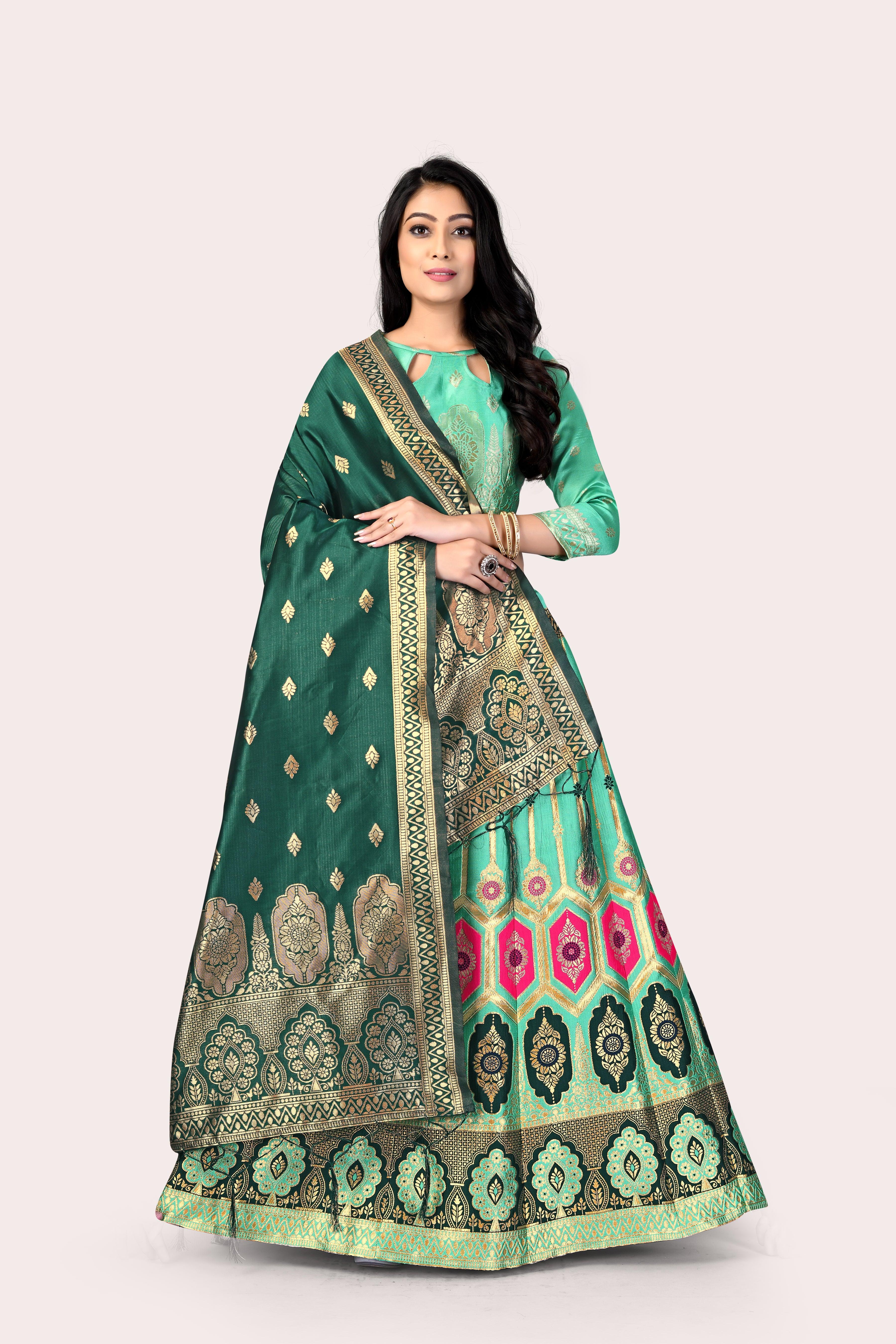 Graceful Grandeur: Banarasi Lehenga Choli Set with Veil - Decize Clothing