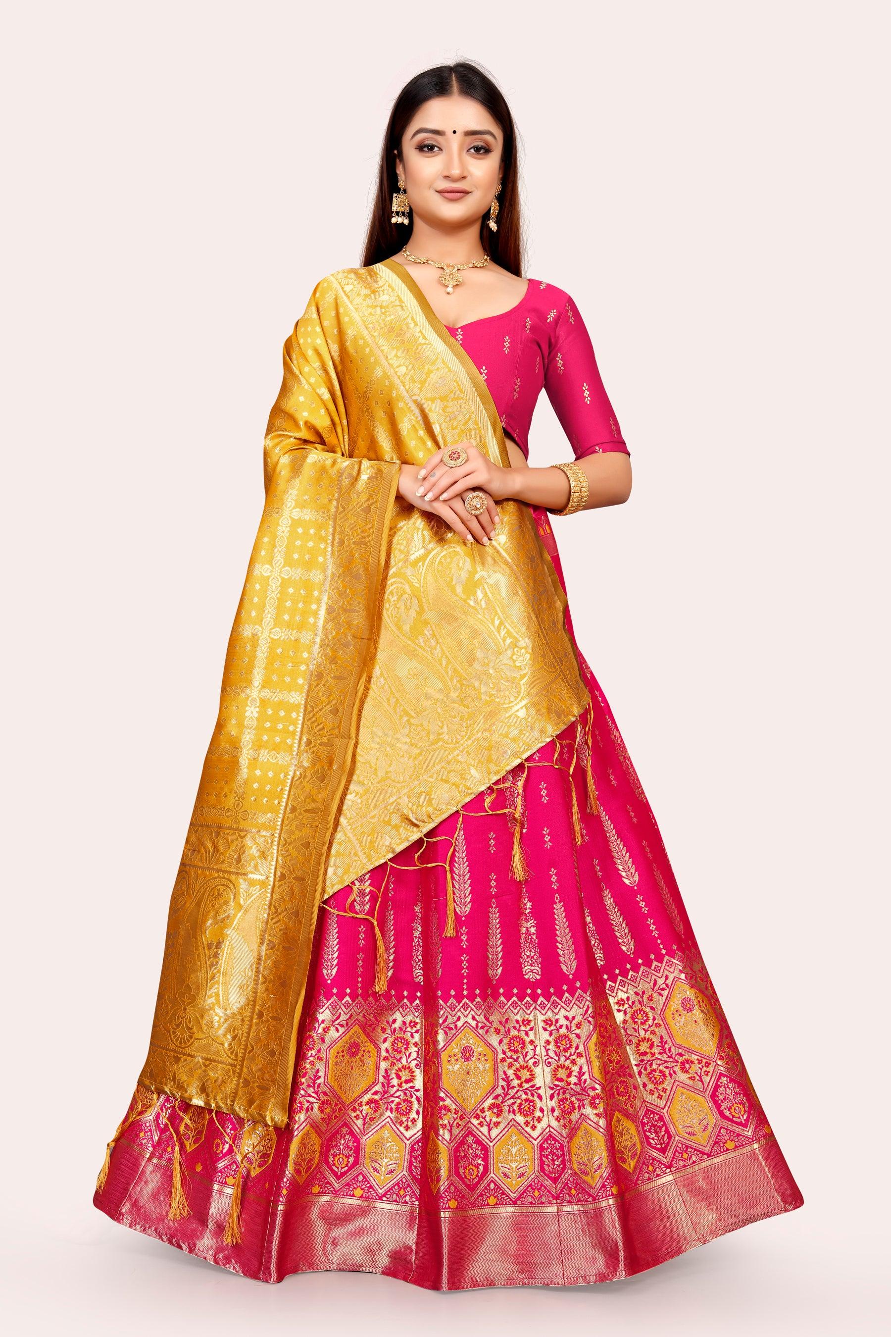 Regal Radiance: Banarasi Lehenga Choli Ensemble with Dupatta - Decize Clothing