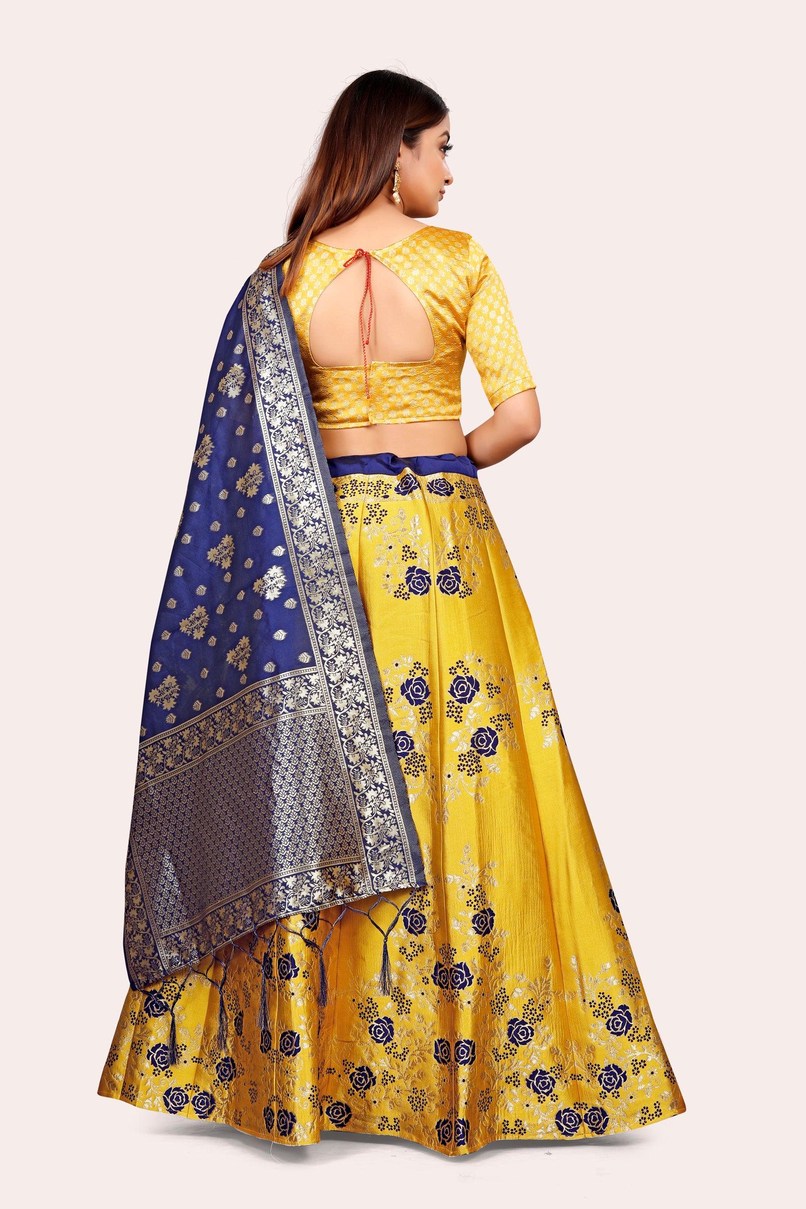 Opulent Opulence: Banarasi Lehenga Choli Set with Dupatta - Decize Clothing