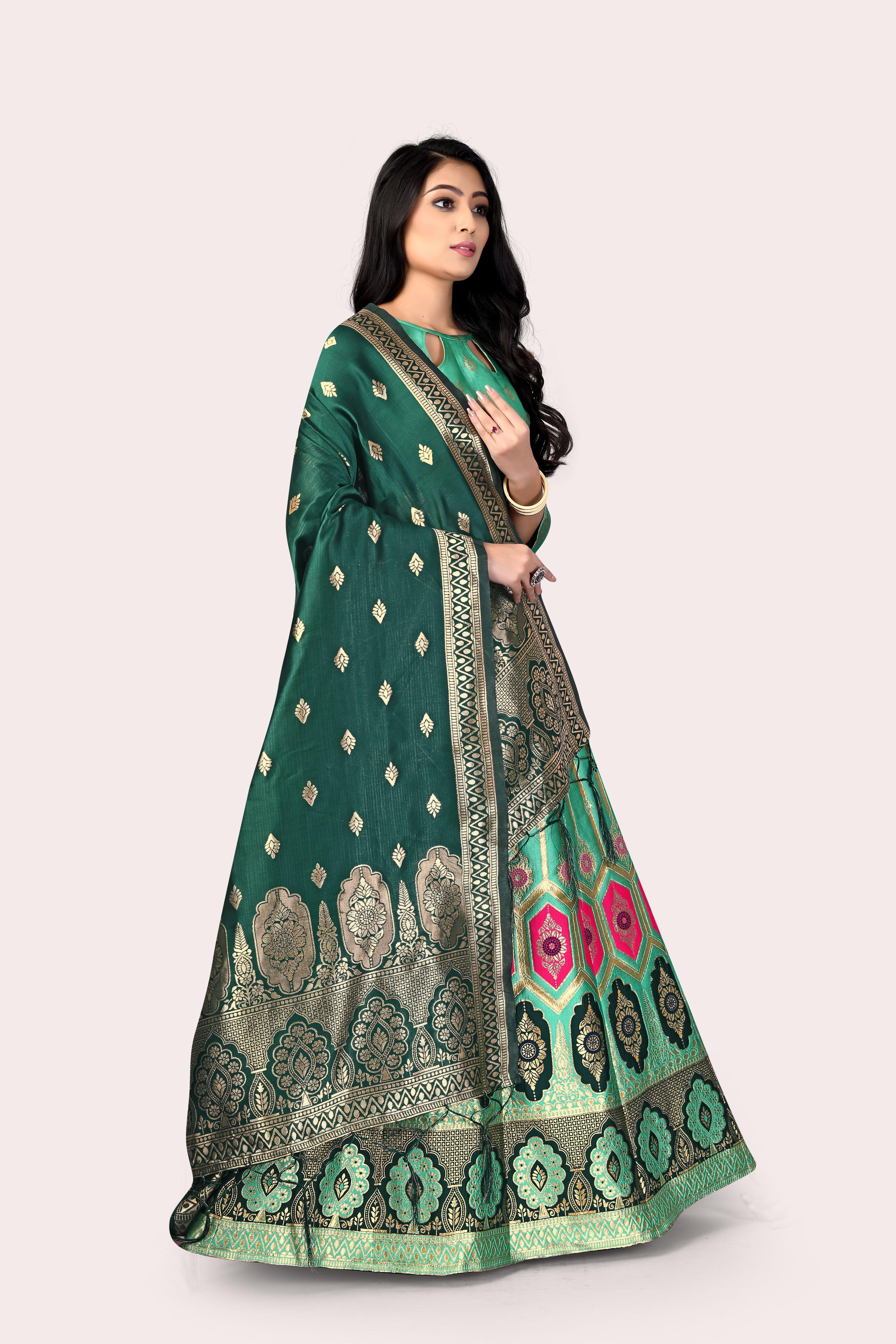 Graceful Grandeur: Banarasi Lehenga Choli Set with Veil - Decize Clothing