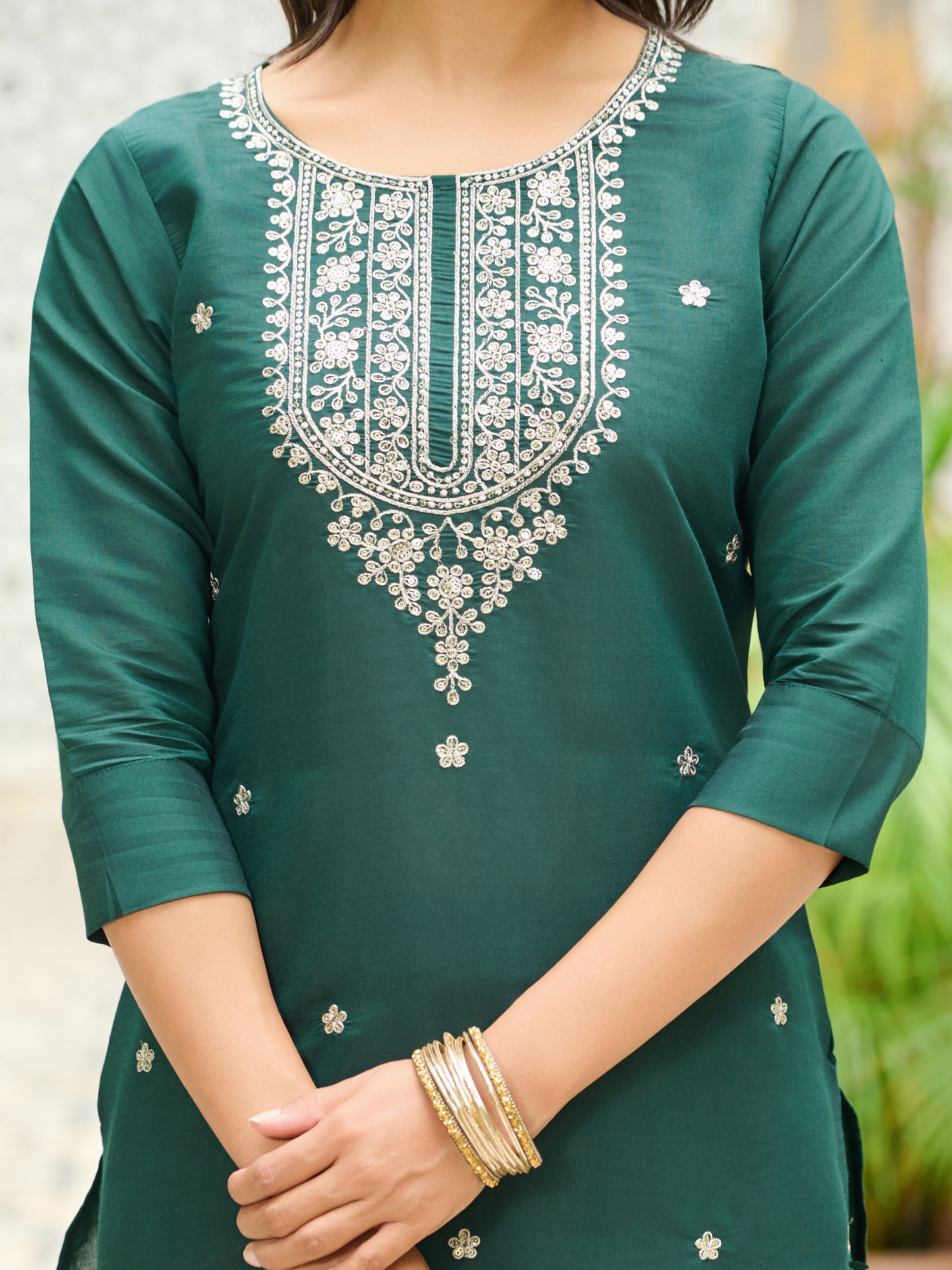 Parnika Silk Blend Embroidered Kurta Set with Dupatta