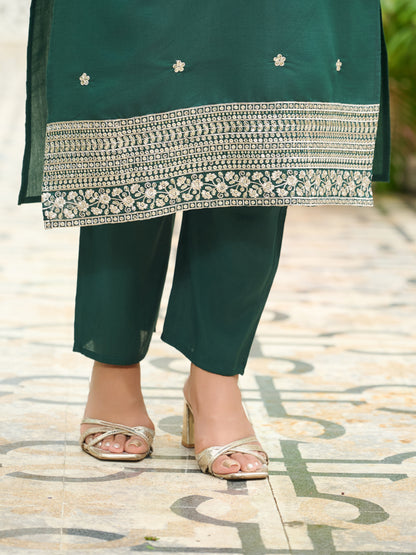 Parnika Silk Blend Embroidered Kurta Set with Dupatta