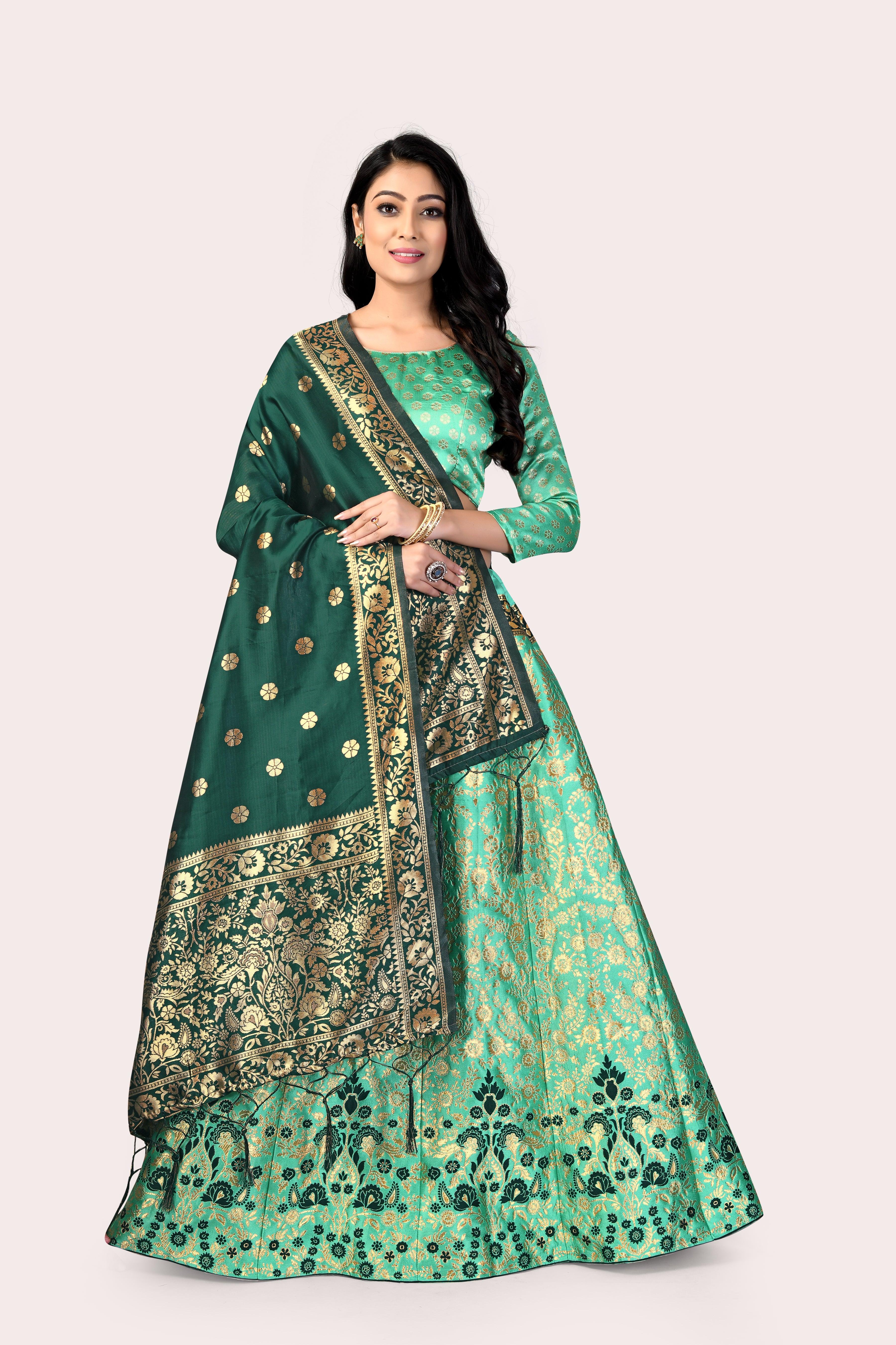 Regal Splendor: Banarasi Lehenga Choli and Dupatta Combo - Decize Clothing