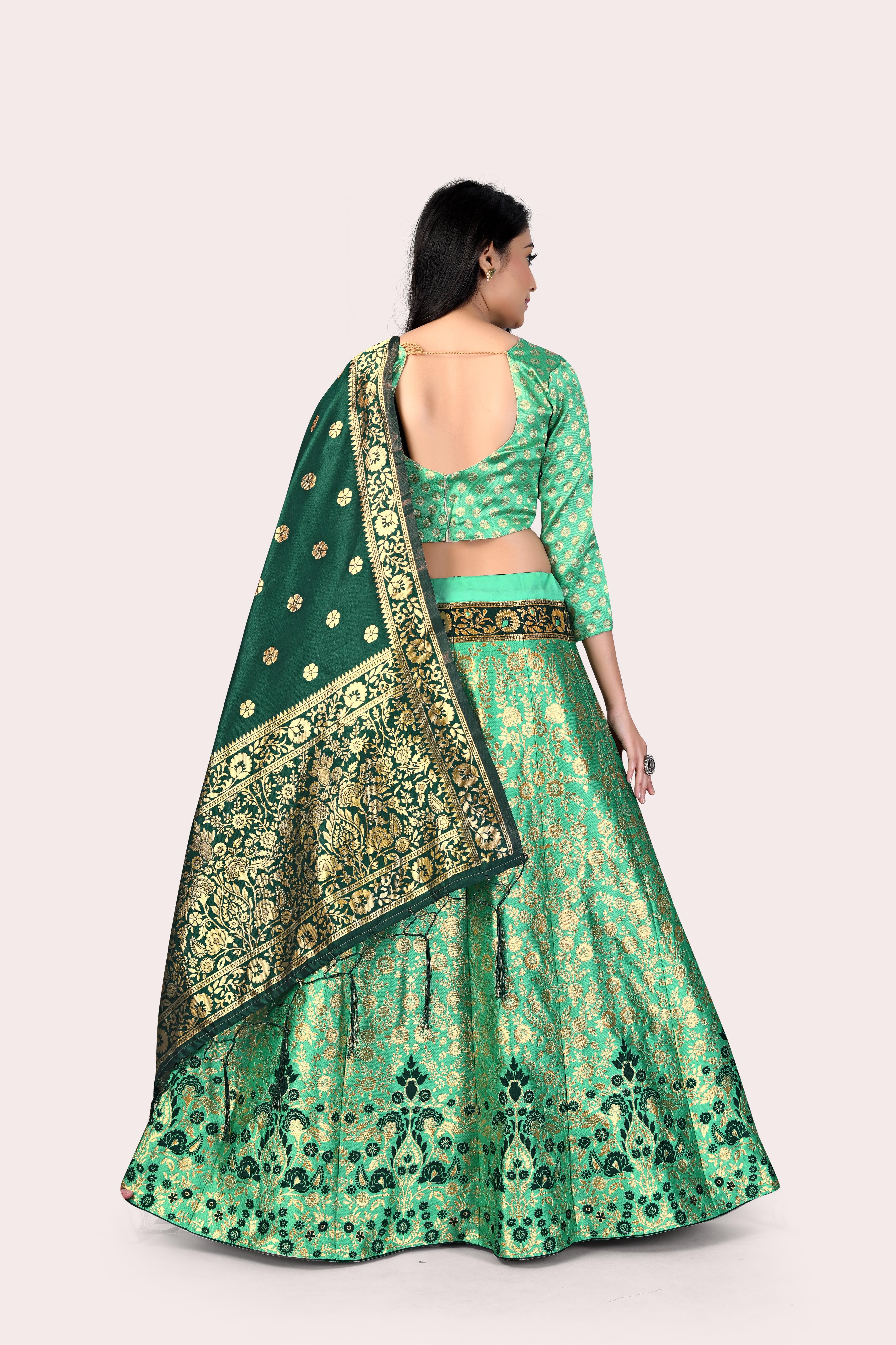 Regal Splendor: Banarasi Lehenga Choli and Dupatta Combo - Decize Clothing