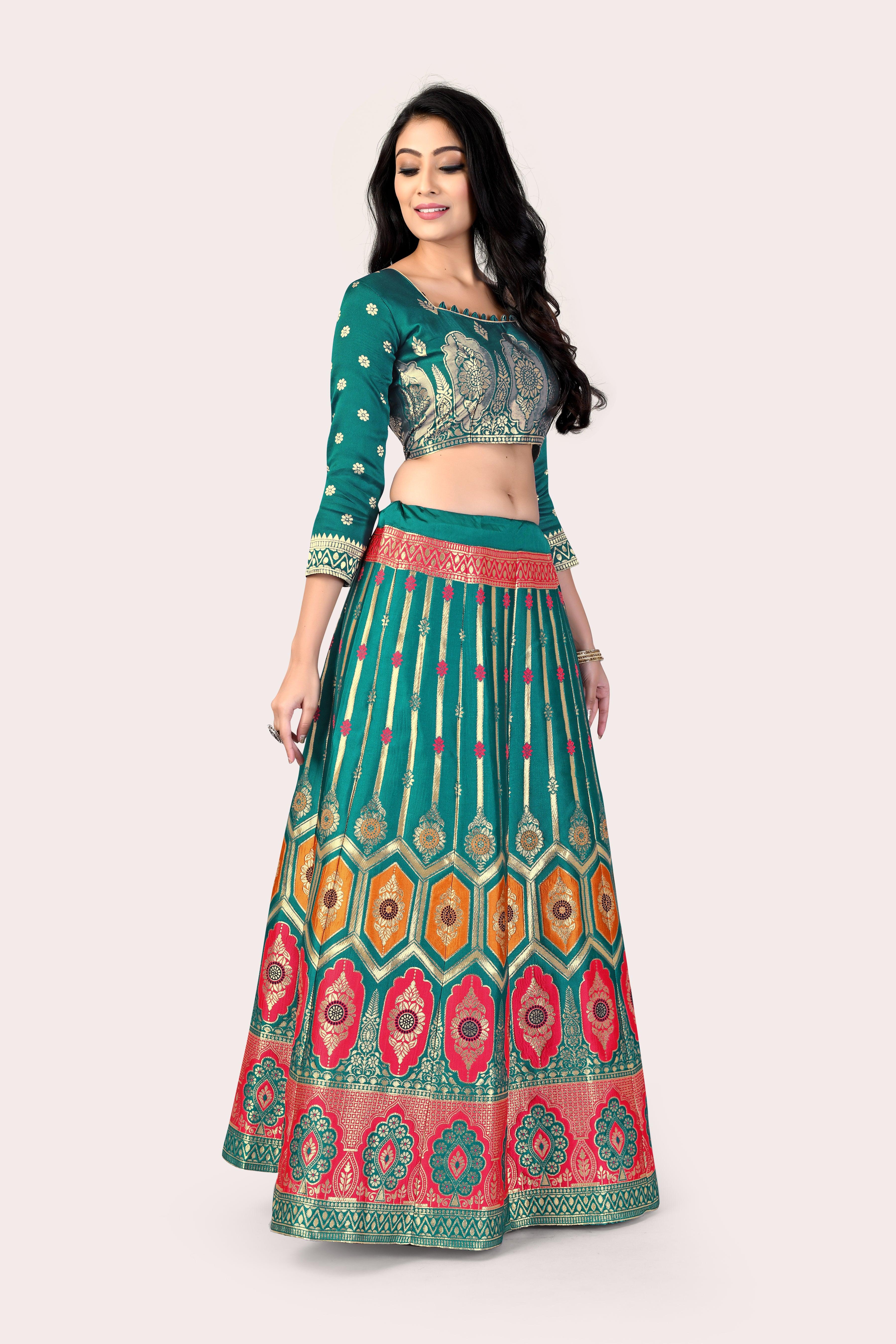 Graceful Grandeur: Banarasi Lehenga Choli Set with Veil - Decize Clothing