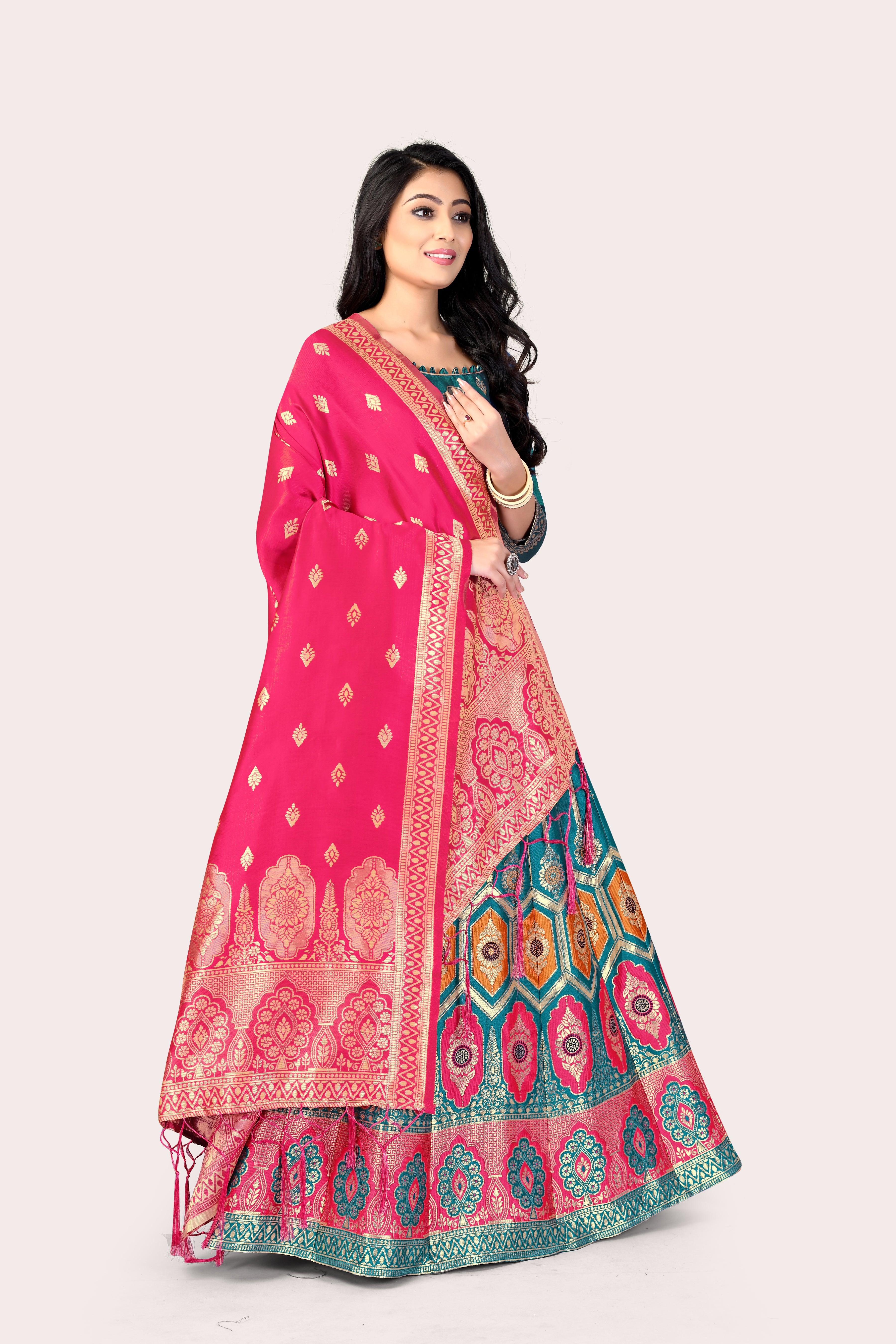 Graceful Grandeur: Banarasi Lehenga Choli Set with Veil - Decize Clothing