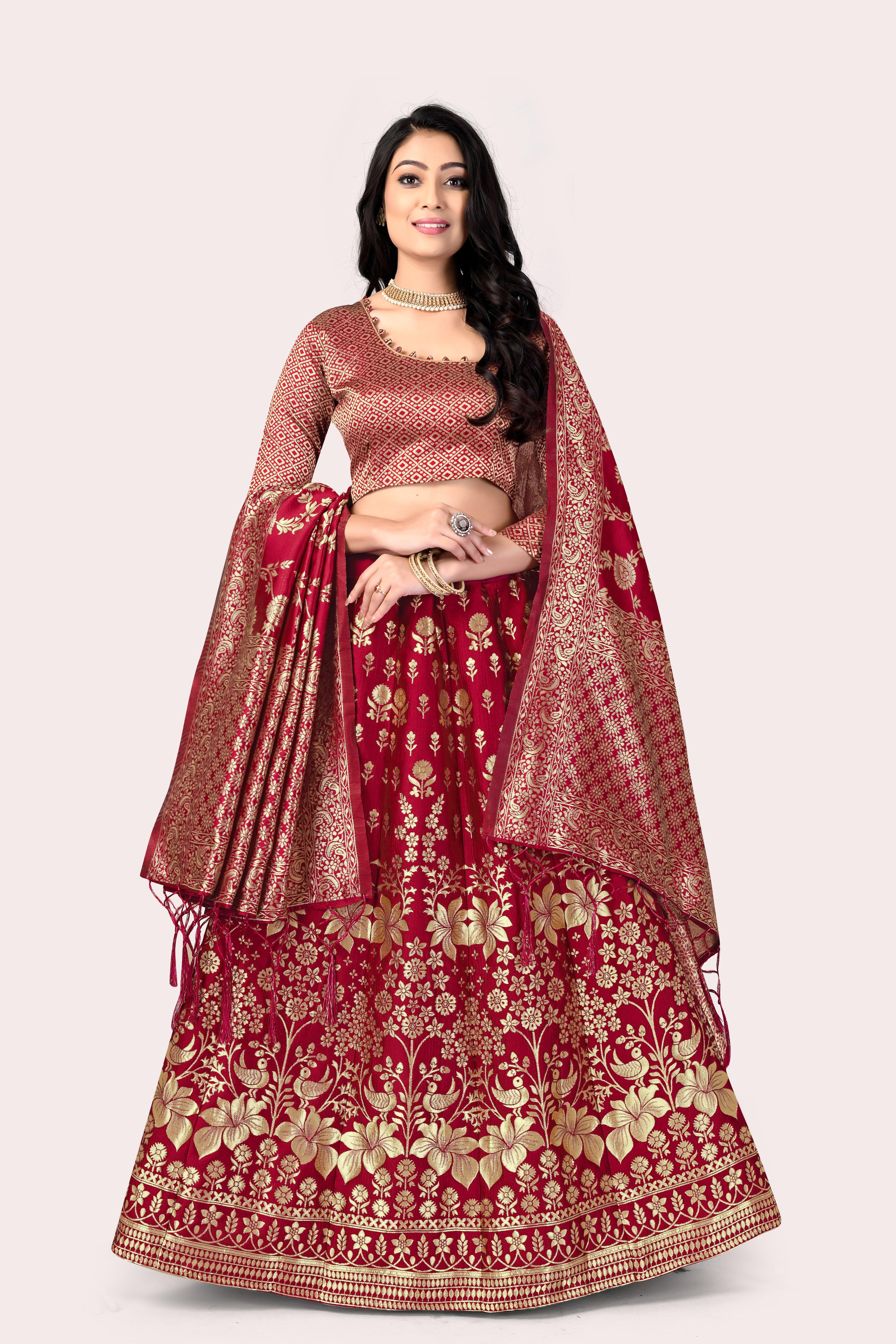 Majestic Masterpiece: Banarasi Lehenga Choli with Dupatta - Decize Clothing