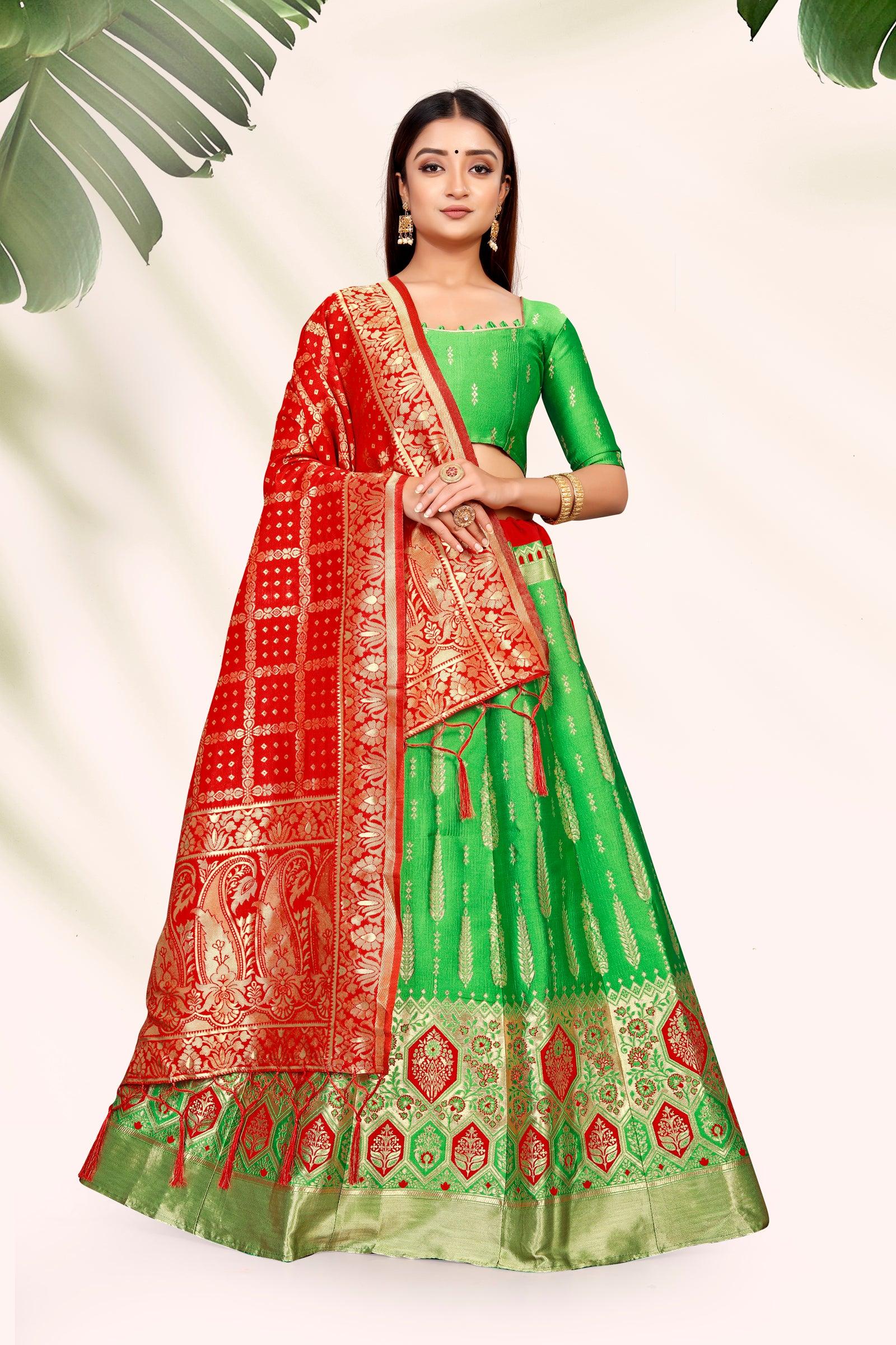 Regal Radiance: Banarasi Lehenga Choli Ensemble with Dupatta - Decize Clothing