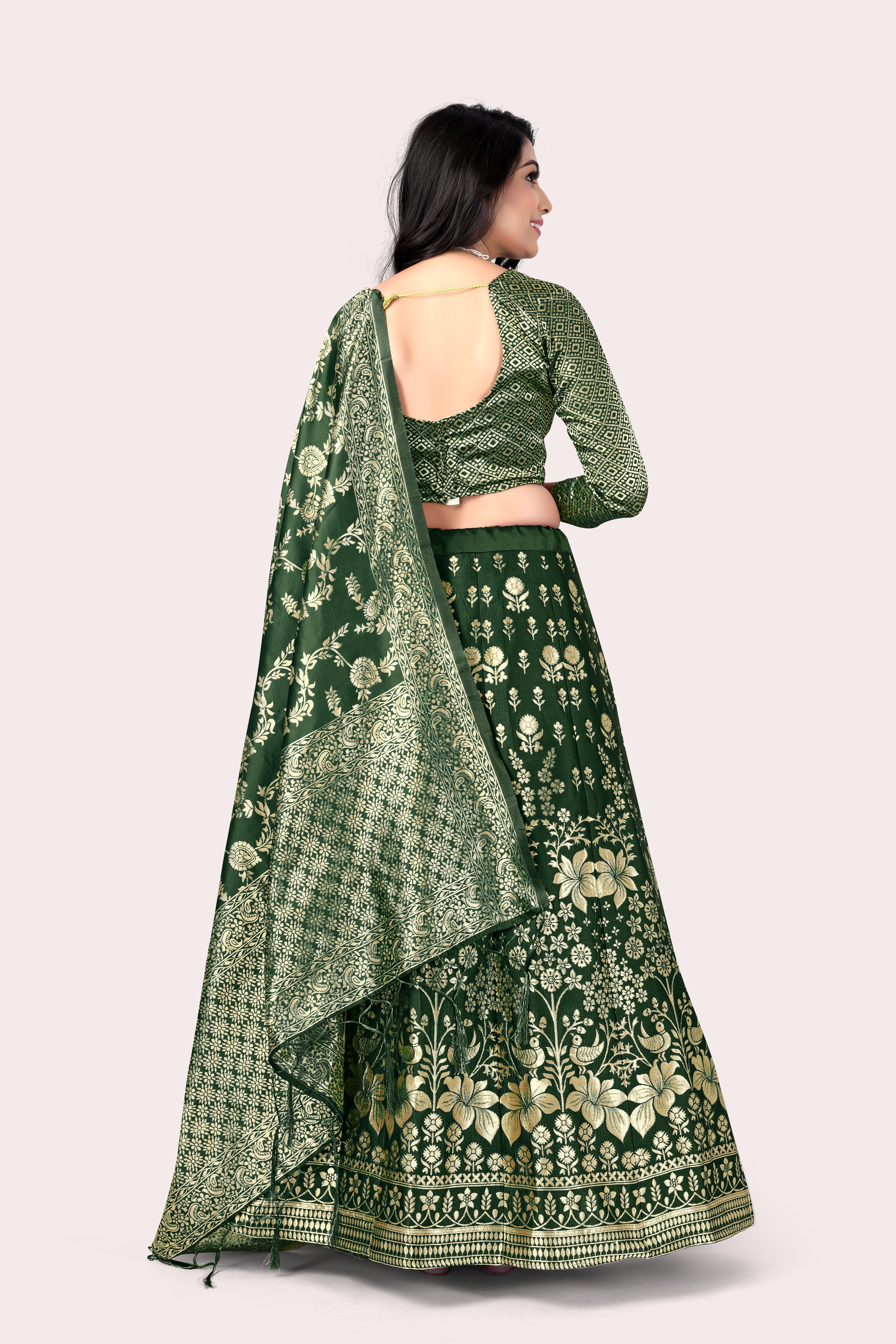 Majestic Masterpiece: Banarasi Lehenga Choli with Dupatta - Decize Clothing