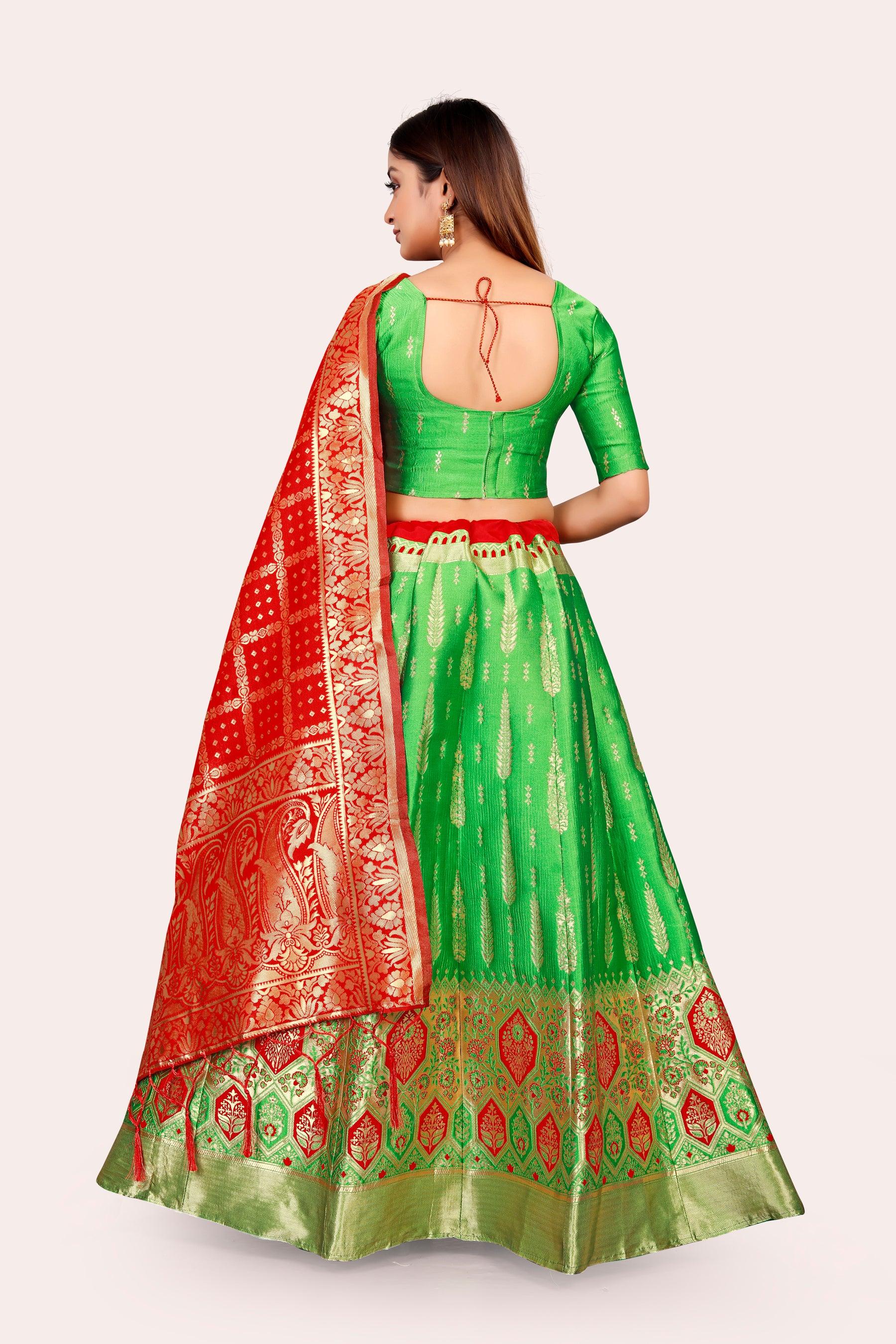 Regal Radiance: Banarasi Lehenga Choli Ensemble with Dupatta - Decize Clothing