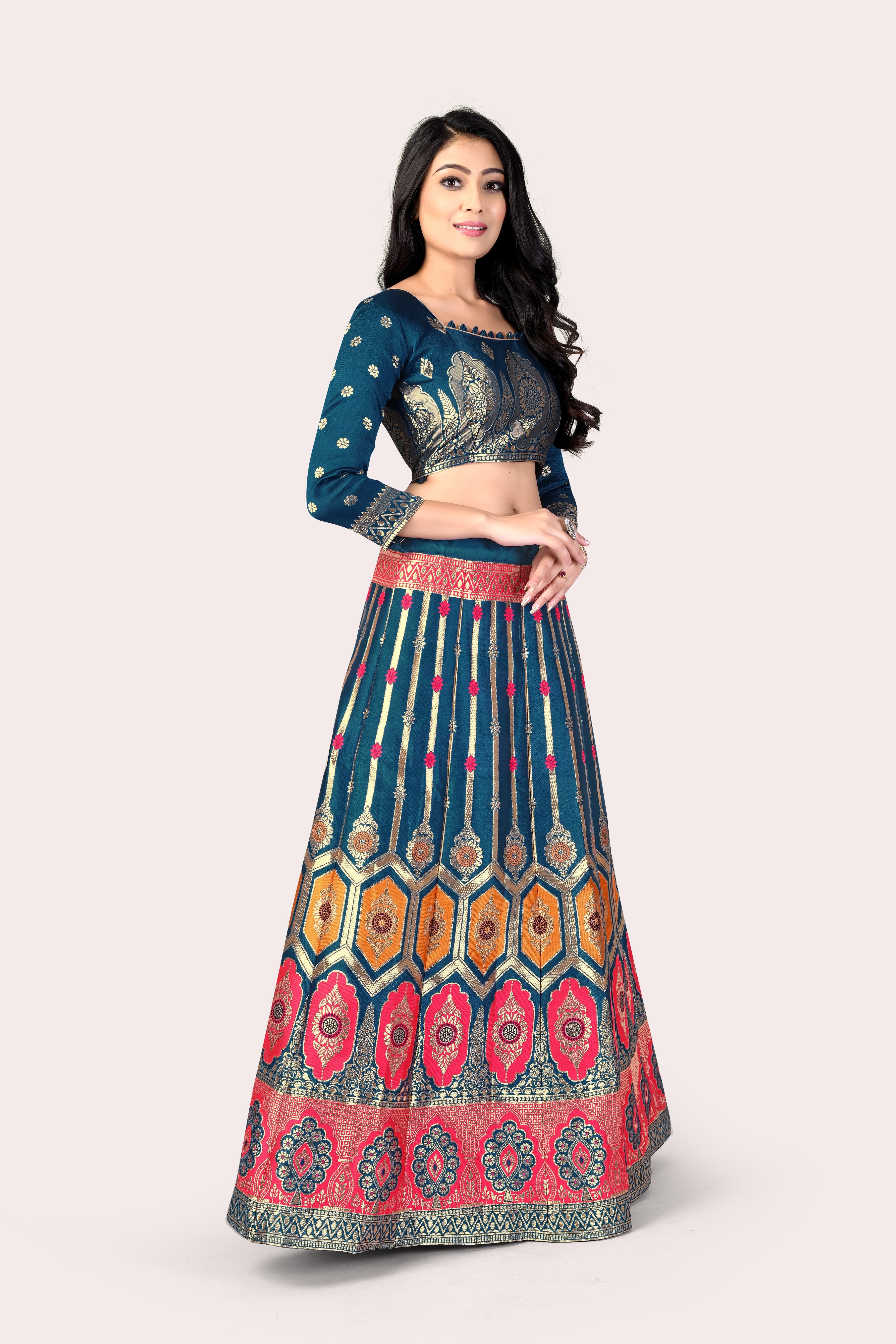 Graceful Grandeur: Banarasi Lehenga Choli Set with Veil - Decize Clothing