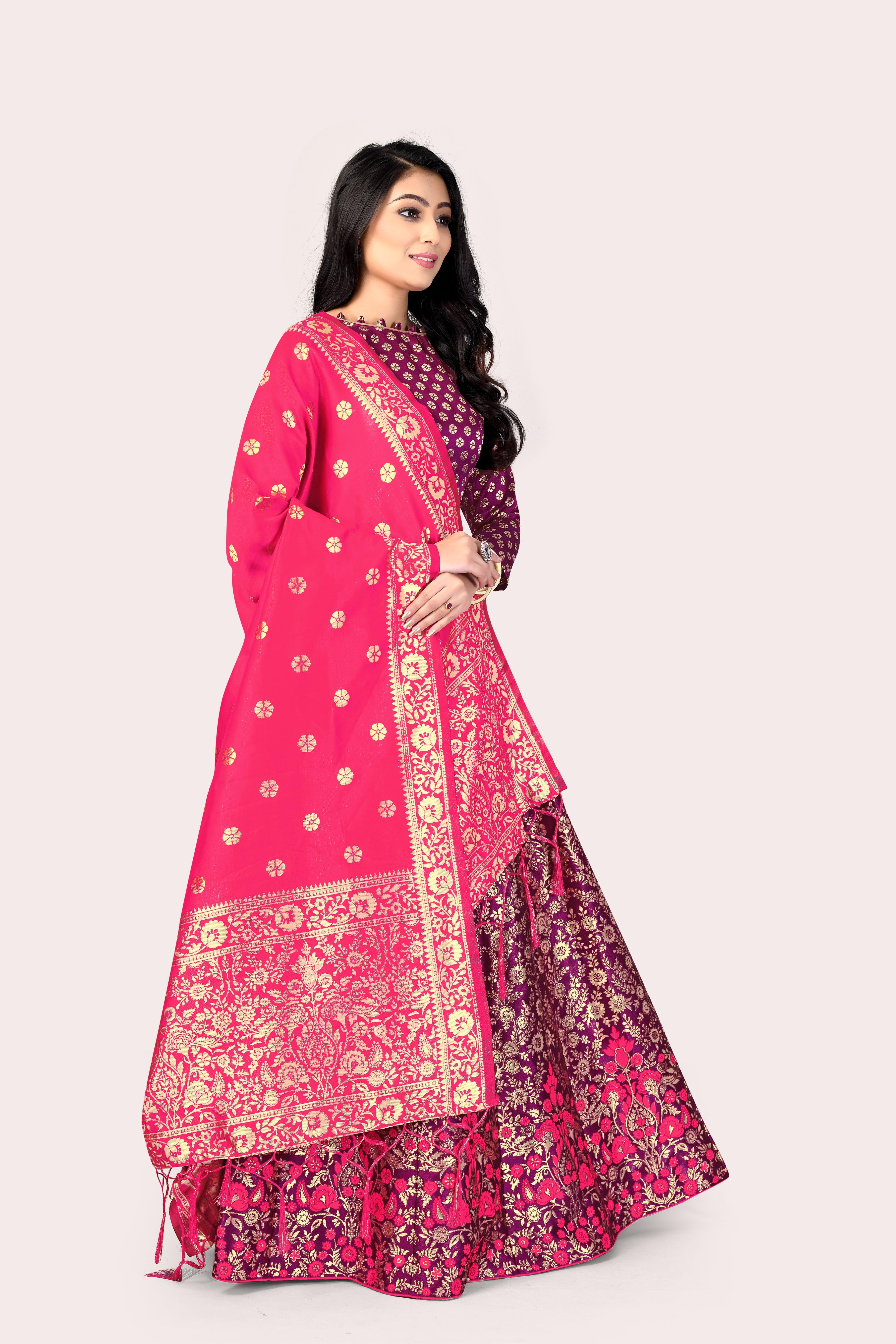 Regal Splendor: Banarasi Lehenga Choli and Dupatta Combo - Decize Clothing