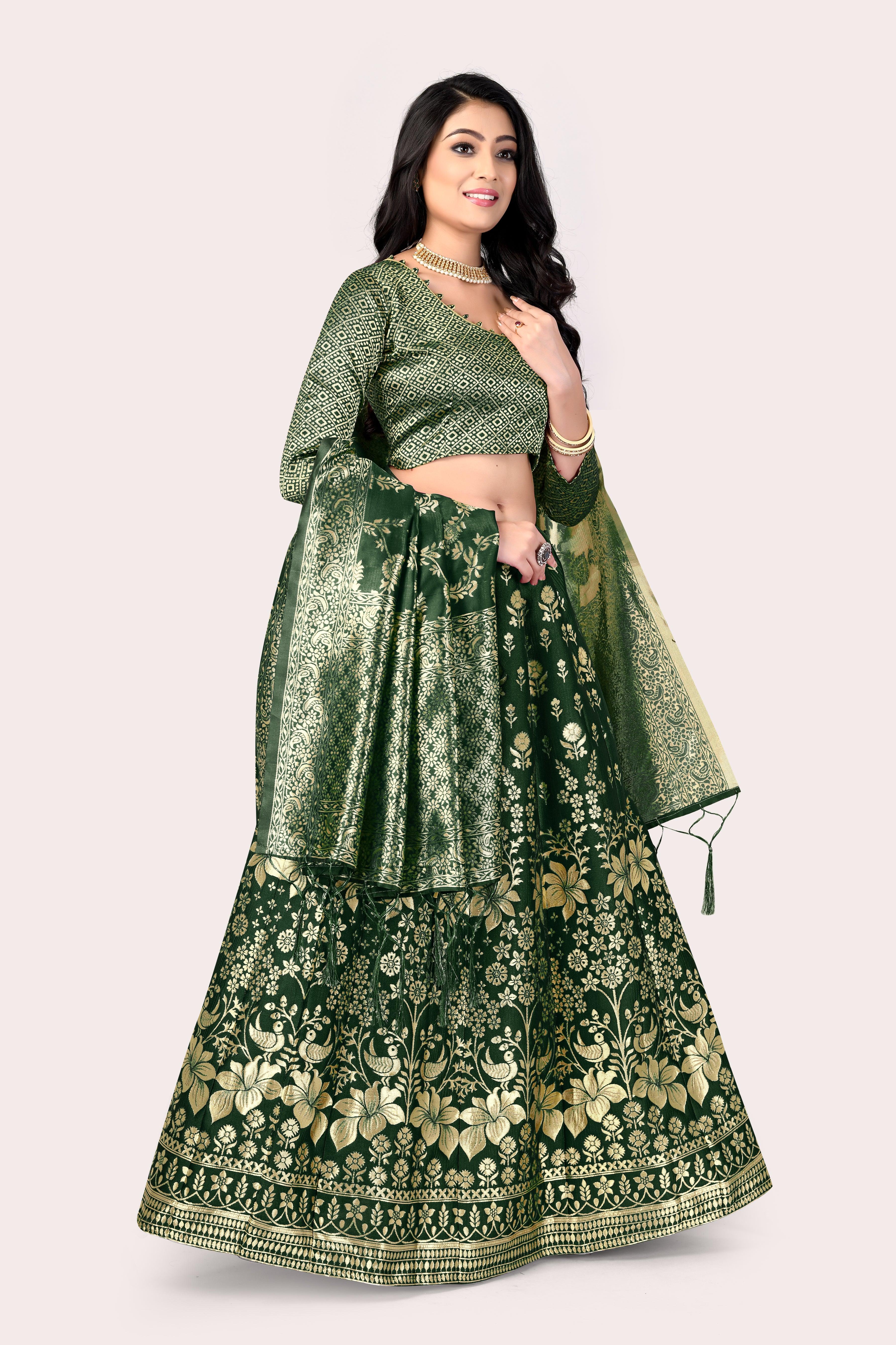 Majestic Masterpiece: Banarasi Lehenga Choli with Dupatta - Decize Clothing