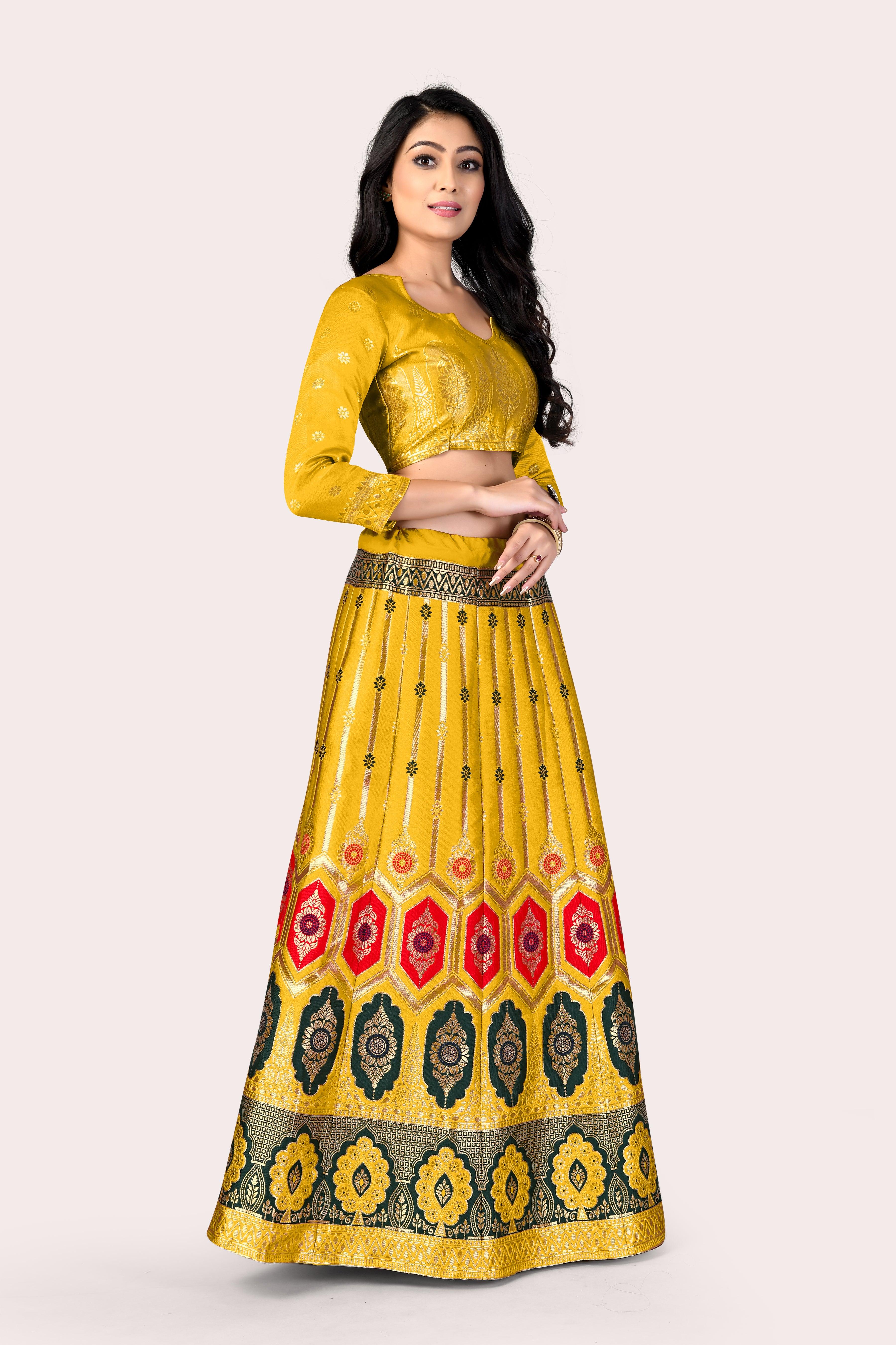 Graceful Grandeur: Banarasi Lehenga Choli Set with Veil - Decize Clothing