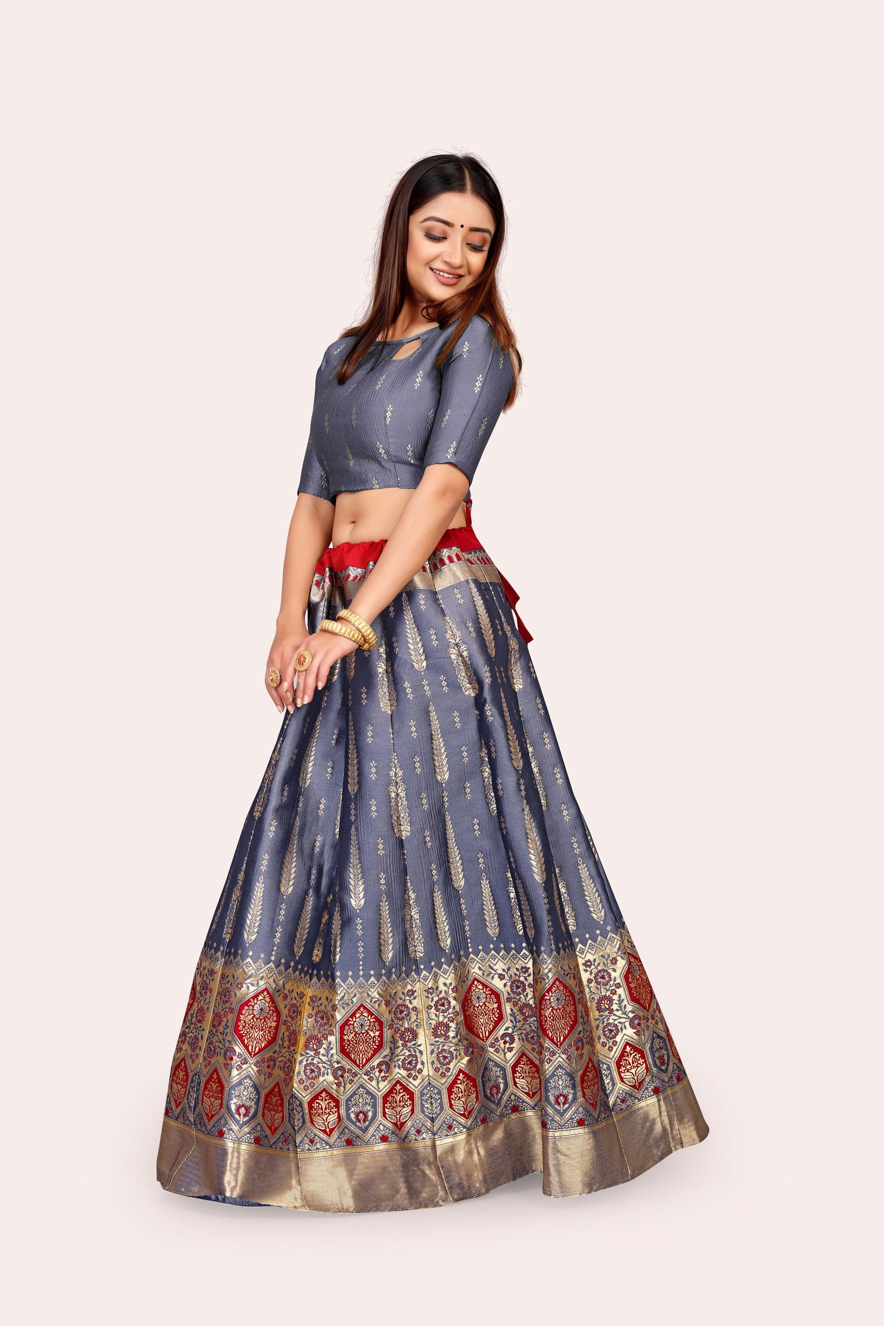 Regal Radiance: Banarasi Lehenga Choli Ensemble with Dupatta - Decize Clothing