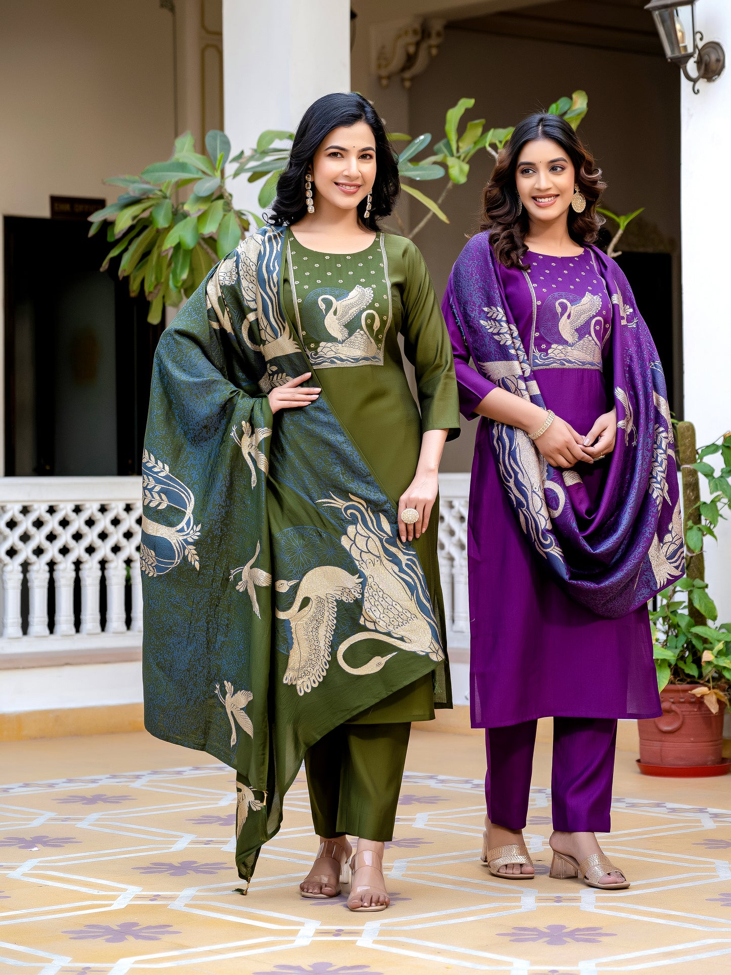 Avira Luxe Embroidered Silk Blend Kurta Set