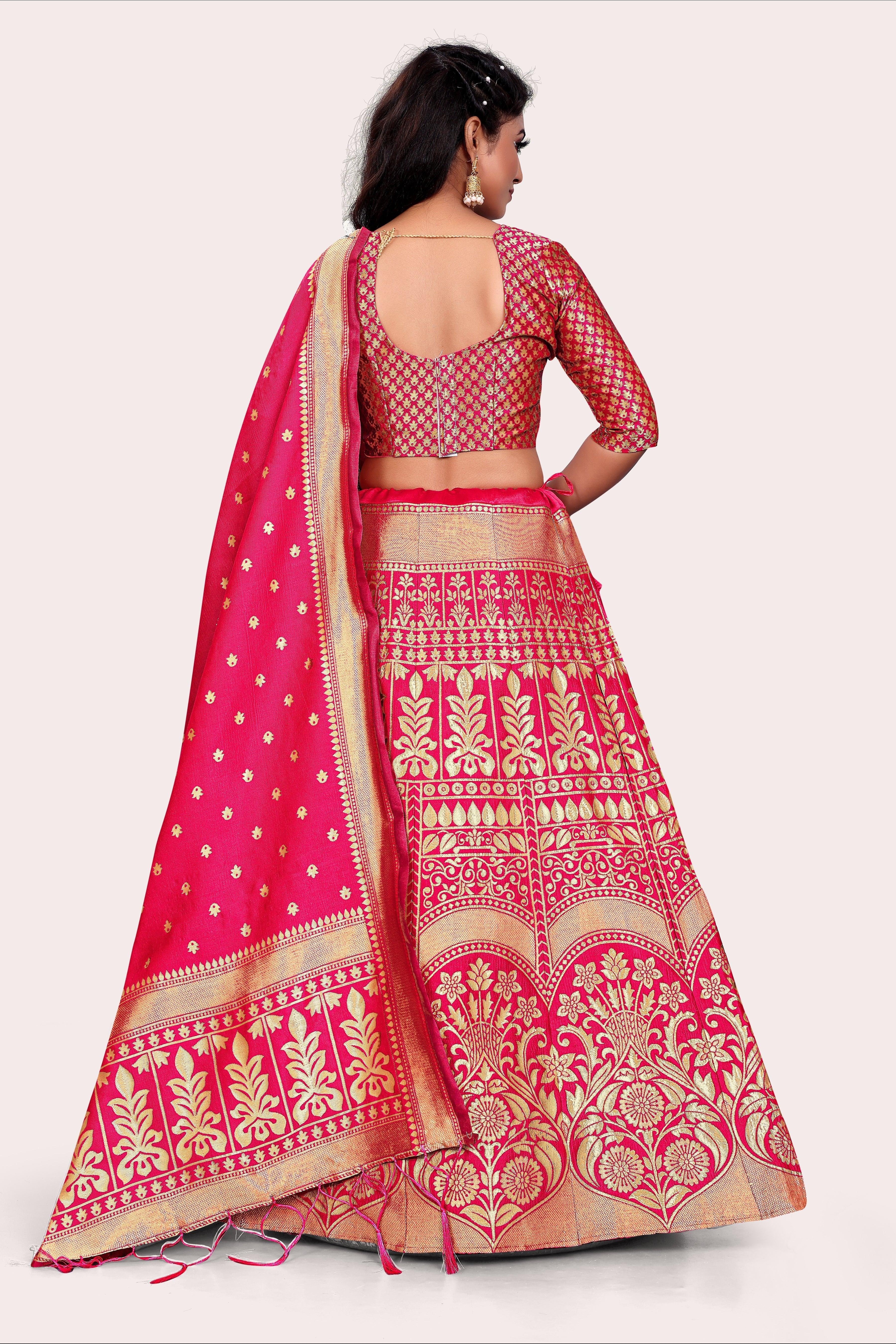 Enchanting Ensemble: Banarasi Lehenga Choli and Dupatta Pairing - Decize Clothing